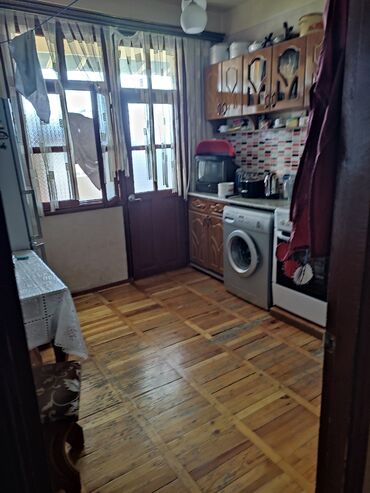 Köhnə tikili: Bakı, Əhmədli, 4 otaqlı, Köhnə tikili, m. Həzi Aslanov, 84 kv. m -da lalafo.az — 17 Köhnə tikili: Bakı, Əhmədli, 4 otaqlı, Köhnə tikili, m. Həzi Aslanov, 84 kv. m — 17