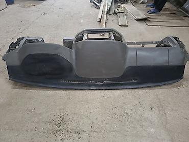 Панели, обшивки: Митсубиси паджеро 3 дизель 3.2 только запчасти те которые на фото — 28