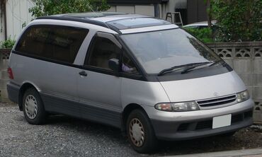 Продажа авто: Toyota Estima: 1993 г., 2.2 л, Робот, Дизель, Минивэн