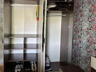 Paltar dolabları, qarderoblar: İşlənmiş, 4 qapılı, Güzgülü, Qəhvəyi, Taxta, Kupe, Düz dolab — 2