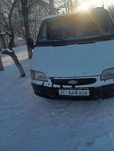 машина на день: Ford Transit: 1995 г., 2.5 л, Механика, Дизель, Бус