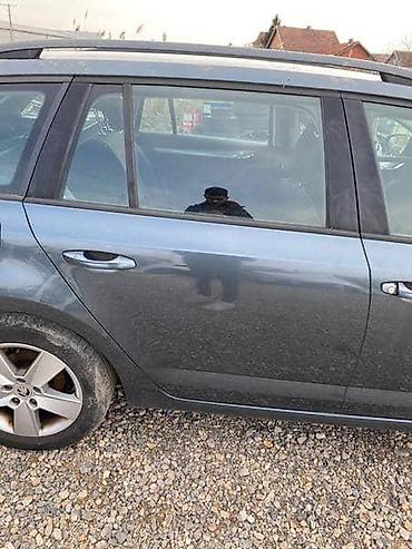 ciak odzaci: VRATA ZA ŠKODA OCTAVIA OD 2013. DO 2017. GOD. | Zadnja desna vrata — 1