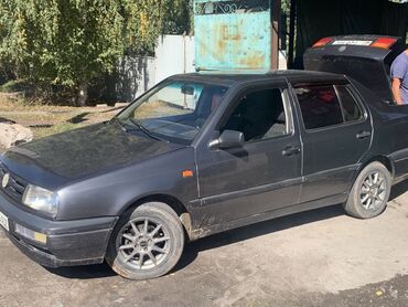 организация продает: Volkswagen Vento: 2007 г., Седан