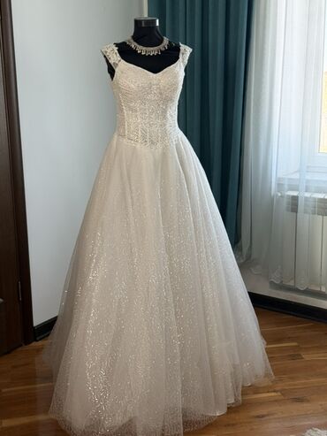 Toy paltarları: GƏLİNLİK BİZNESİ SATILIR! Əgər gəlinlik biznesi açmaq istəyirsinizsə — 39