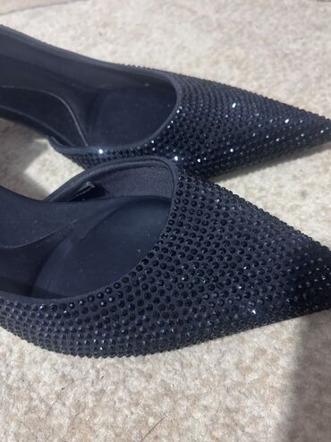 Tuflilər: Tuflilər, Ölçü: 39, rəng - Çəhrayı, Yeni — 7