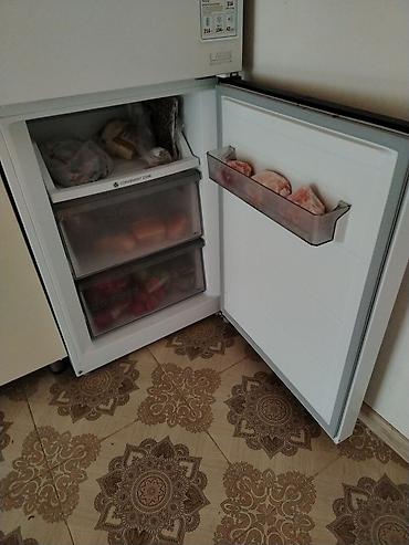 sazz modem satilir: Yeni 2 qapılı Midea Soyuducu Satılır, rəng - Ağ, Təkərli — 3