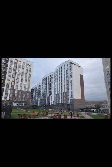 1 комнатная квартира асанбай: 1 комната, 43 м², 9 этаж
