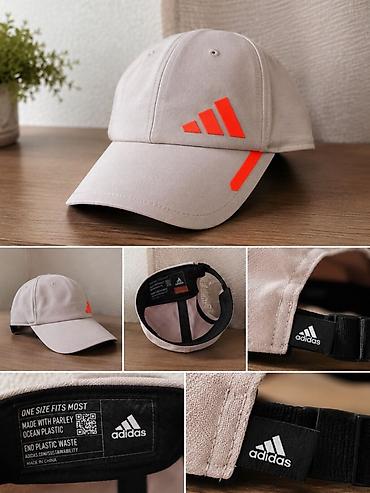 gəlin paltarları: Adidas beyzbol papağı - Rəng: açıq bej, ön hissədə parlaq narıncı — 1