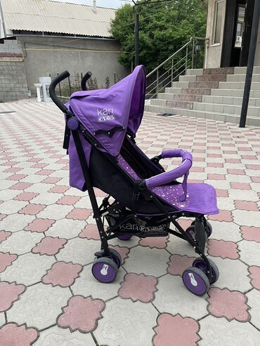 летние детские коляски: Коляска, цвет - Фиолетовый, Б/у