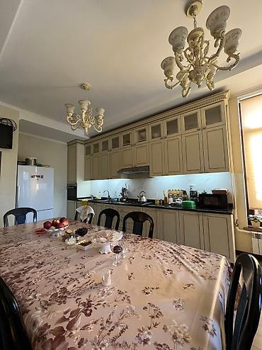 Долгосрочная аренда домов: 300 м², 6 комнат, Амбарная, Лоджия, Парковка — 8