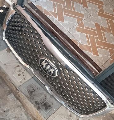 KIA markalı avtomobil üçün ön radiator barmaqlığı və yan güzgülər