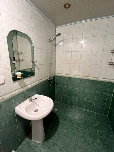 Uzunmüddətli kirayə mənzillər: Həzi Aslanov metrostansiyasından 3-4 dəqiqəlik piyada məsafədə — 6