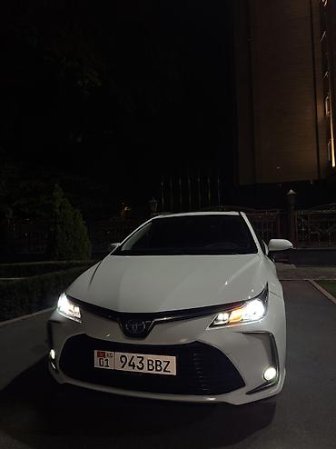 corolla fielder: Toyota Corolla: 2023 г., 1.8 л, Гибрид, Седан — 1