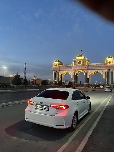 camry xv25: Toyota Corolla: 2019 г., 1.8 л, Автомат, Гибрид, Седан — 3