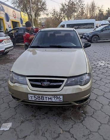 sedan: Daewoo Nexia: 2011 г., 8.1 л, Автомат, Бензин, Седан — 4
