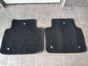 полик 470: Өзүнүкү Төшөмөлдөр Салон үчүн түсү - Кара, Колдонулган, Өзү алып кетүү