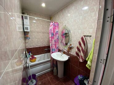 Köhnə tikili: Bakı, Qaraçuxur qəs., 4 otaqlı, Köhnə tikili, 100 kv. m — 6