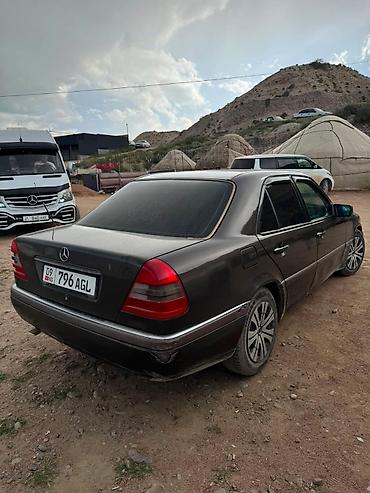 jac m3: Mercedes-Benz C-Class: 1993 г., 1.8 л, Механика, Бензин, Седан — 3
