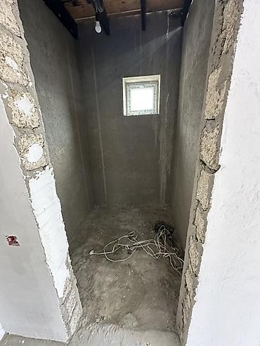 bakida tecili satilan ucuz heyet evleri: 6 otaqlı, 130 kv. m, Təmirsiz — 9