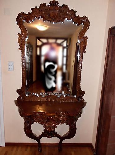 Stilsko ogledalo sa konzolom u duborezu,puno drvo.Novo