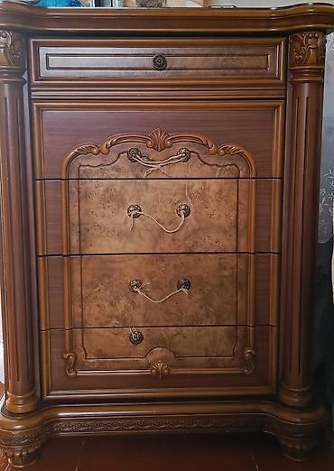 Divan və kreslo dəstləri: Klassik divan, Divan — 5