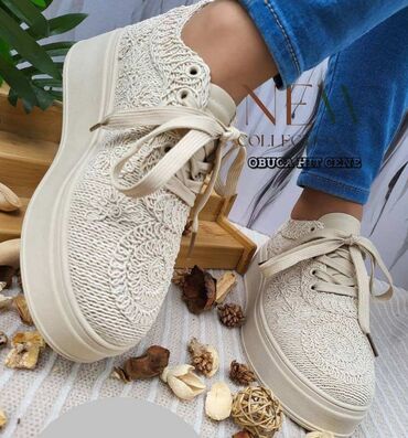 adidas patike platnene: 05. Patike
36 - 41
3600 din
Slanje utorkom at lalafo.rs adidas patike platnene: 05. Patike
36 - 41
3600 din
Slanje utorkom