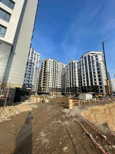 дешевые квартиры в оше: 2 комнаты, 77 м², Элитка, 12 этаж, ПСО (под самоотделку)