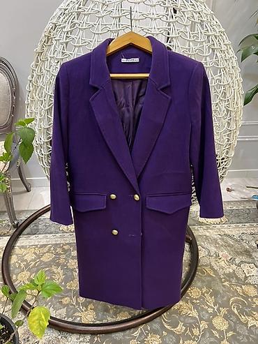 Пальто: По фото первое по 2000 т остальные все по 1000 Женские пальто — 4