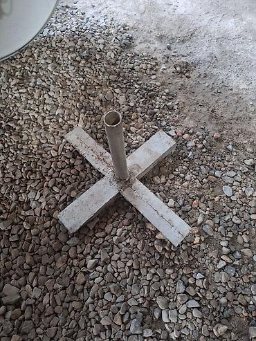 Beton əsaslı dəmir borulu dayaqlıq – çarpaz formalı baza - Material