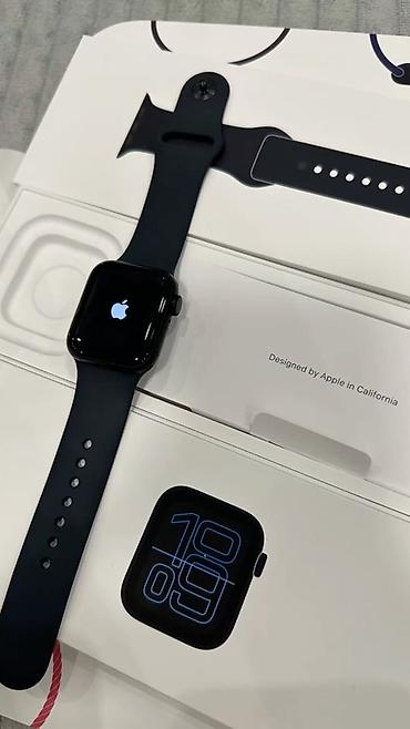 Apple Watch 8 45mm Series (alüminium korpus, qara rəng, silikon Sport