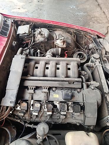 bmw m51 matoru: M50B20 motor tam işlək vəziyyətdədir. Maşının üstündədir. Daha böyük — 4