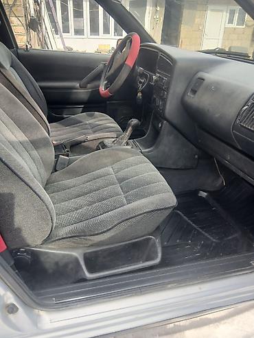 Volkswagen: Volkswagen Passat Variant: 1992 г., 0.2 л, Механика, Бензин, Универсал — 6
