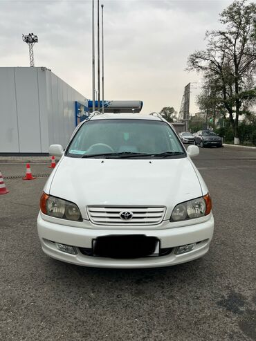 Toyota: Toyota Ipsum: 2001 г., 2 л, Автомат, Бензин, Минивэн