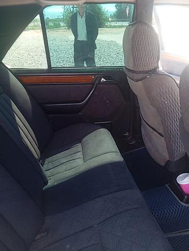 меняю на недвижимость: Mercedes-Benz GL-class AMG: 1994 г., 2.2 л, Автомат, Бензин, Седан — 9