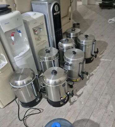 Baklar və çənlər: İşlənmiş Elektrik Samovar, 10-dan çox l, Ünvandan götürmə