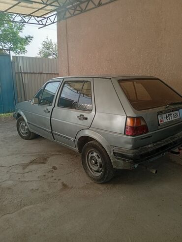Volkswagen: Продаю гольф 2 
Обьем 1,4
1985 года