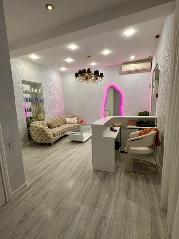 Salon, tibbi mebel dəsti: Gözəllik salonu üçün tam təchizatlı, zövqlə dizayn edilmiş interyer və — 2