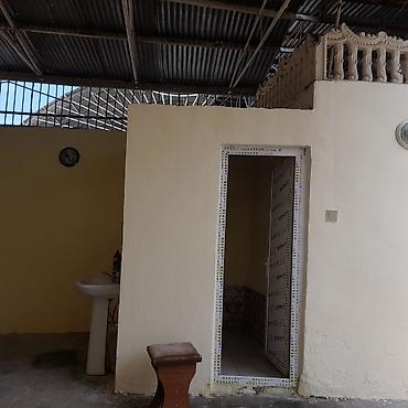 Həyət evləri və villaların satışı: Kirayə verilir yeni gəncə həyət evi əriklik restoranı 200metr yuxarı — 11