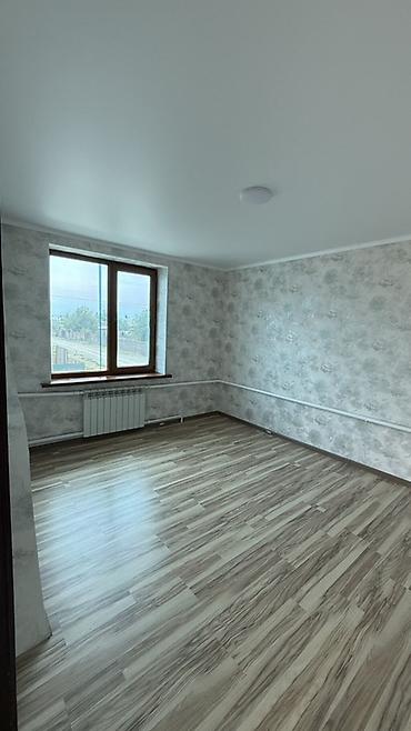 Продажа коттеджей и домов: Продаётся двухэтажный дом с ограждённым двором и навесом для авто — 10