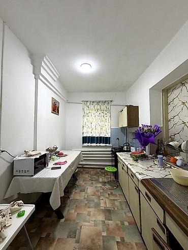 Продажа коттеджей и домов: 5 и более комнат, 92 м², 20 соток, Сокулук at lalafo.kg — 12 Продажа коттеджей и домов: 5 и более комнат, 92 м², 20 соток, Сокулук — 12