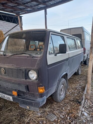 Volkswagen: Volkswagen Transporter: 1.8 л, Механика, Бензин