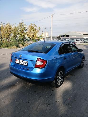 skoda fabia: Skoda Rapid: 2016 г., 1.6 л, Автомат, Седан — 4