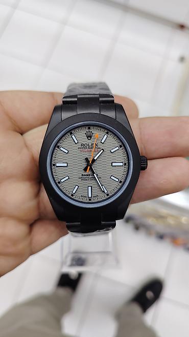 meta eynək: Saat: Rolex Oyster Perpetual Milgauss (Bamford tərzi) Rolex, Rolex — 1