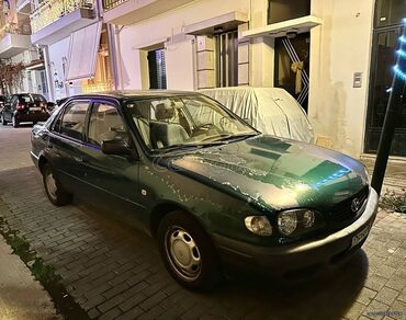Toyota: Toyota Corolla: 1.4 l. | 2001 έ. Λιμουζίνα — 2