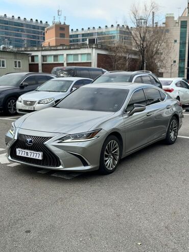 Lexus: Lexus ES: 2021 г., 2.5 л, Гибрид — 2