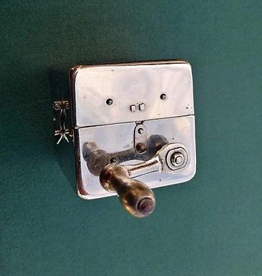 Ostali antikviteti: Ca.1920 Antique German ROLLFIX oštrač za žilete za brijanje. ca.1920 — 8