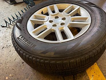 mf 10: Land Rover orijinal yüngül lehimli disk + Pirelli təkər komplekti - — 2