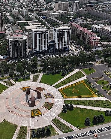 şehir merkezi: Сдаю в Аренду помещение в центре Бишкека по самой низкой цене🔥🔥🔥 БЦ — 8