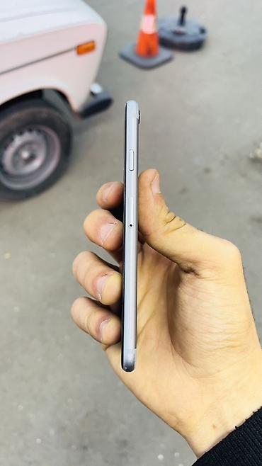 iphone 25: IPhone 6s, 16 GB, Space Gray, Barmaq izi — 2
