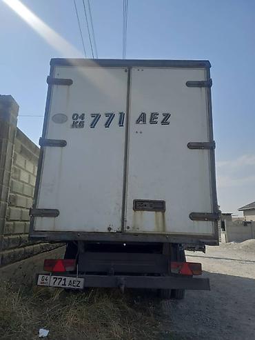 буксир: Легкий грузовик, Mercedes-Benz, Стандарт, 3 т, Б/у — 2